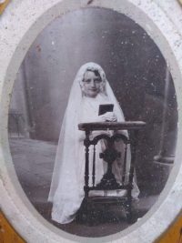 Antique French Photograph Of A Young Girl Child In Wood Frame Communion Confirmed On Prayer Stool Catholic circa 1910’s 2