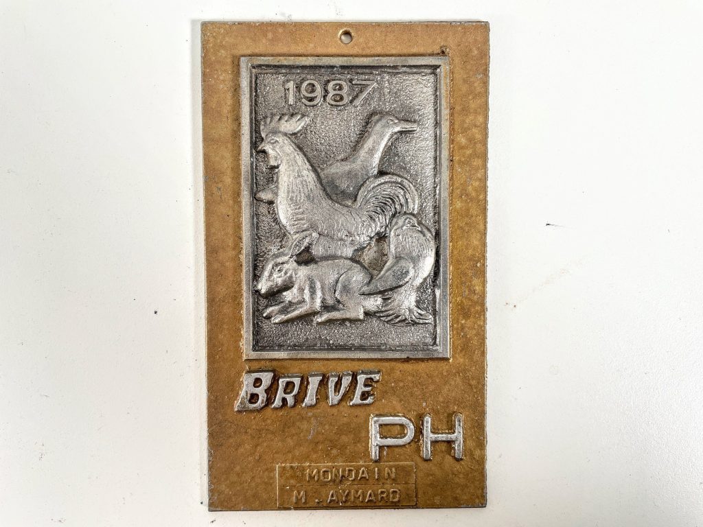 Vintage French Bird Pigeon Poultry Pet Show Chicken Brive Prize Shield Plaque metal trophy prize wall decor display c1987 / EVE