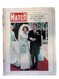 Vintage French Paris Match Le Magazine Journal Number 884 – 19/3/1966 Memorabilia Collector 1966 / EVE