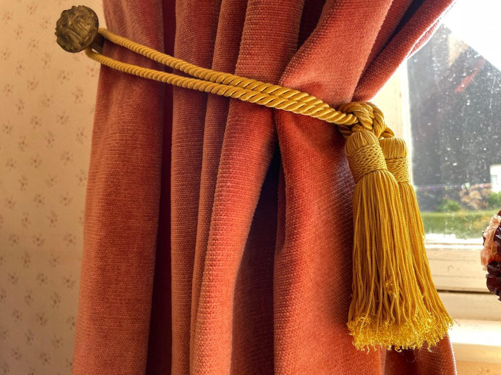 Vintage French Yellow Gold Curtain Pullbacks Embrasse Rideaux Classic Curtain Tassel Tie Rope Ribbons 1960’s